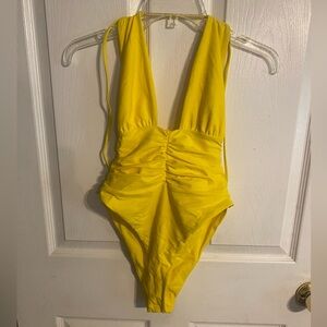 EUC Lovers + Friends gorgeous yellow one piece swimsuit. Size Small! Summer Time